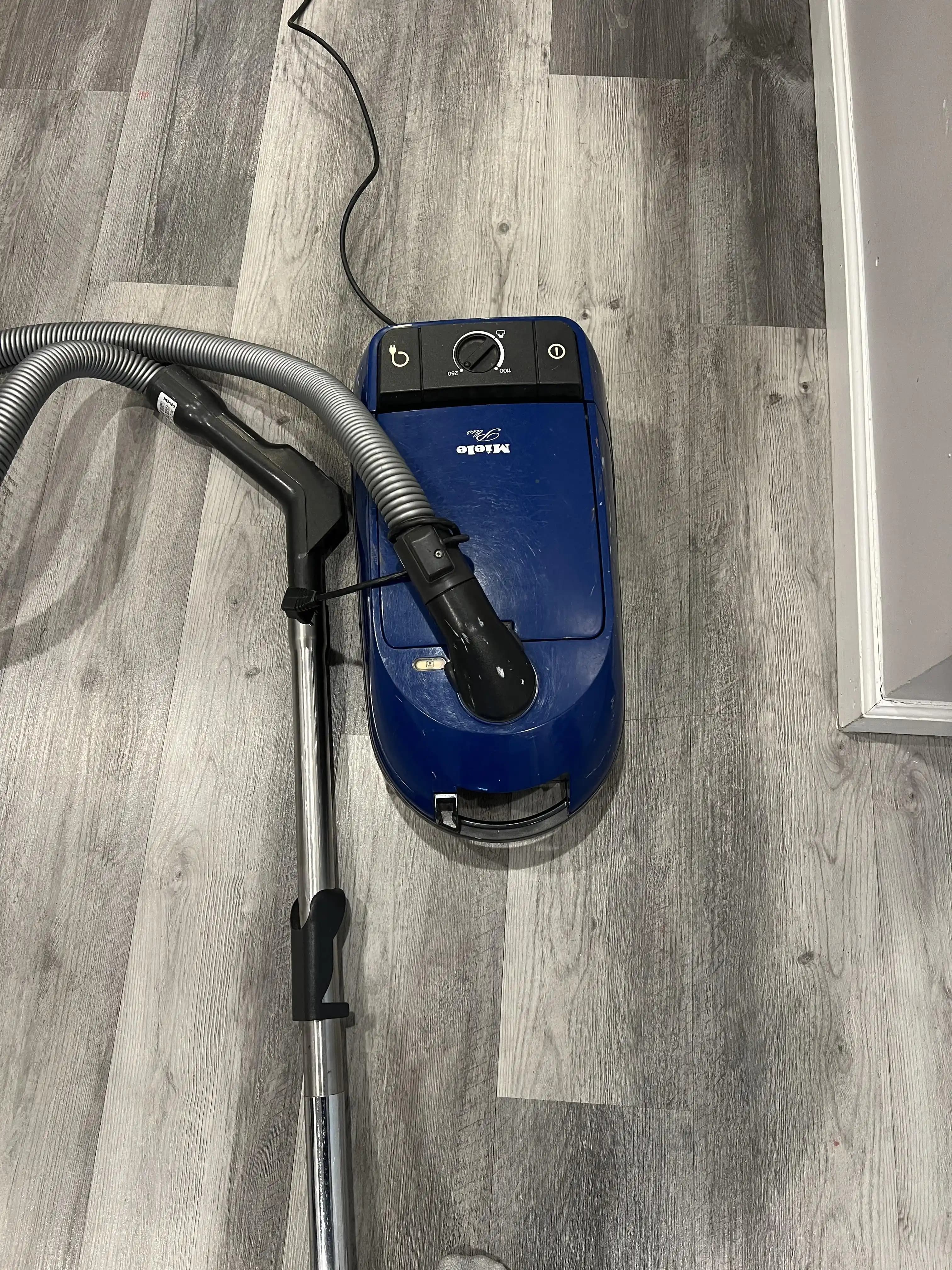 Miele Elektrikli Süpürgeler: Dayanıklılık, Bakım ve Uygun Kullanım İpuçları