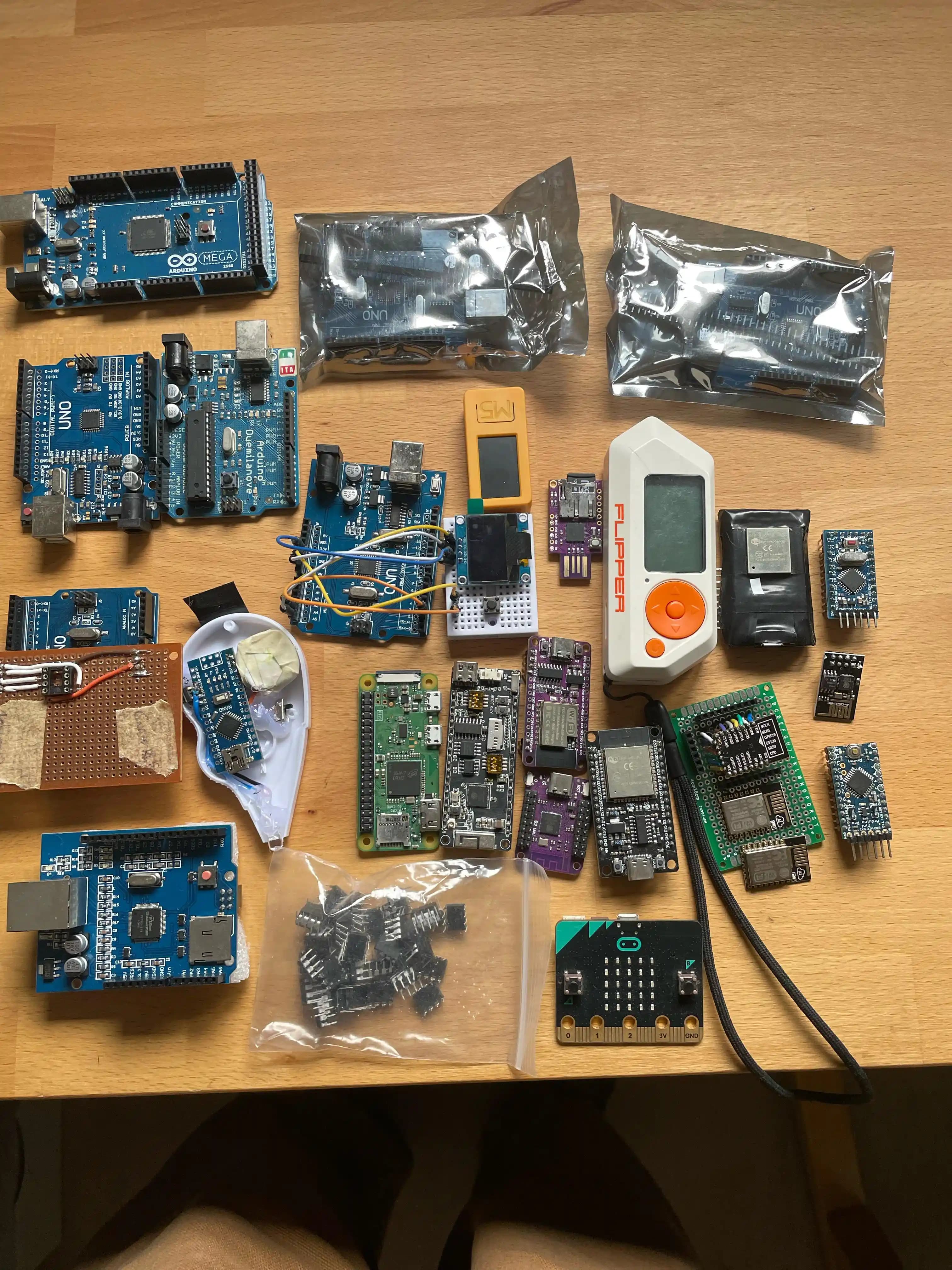 Mikrodenetleyiciler: Güncel Trendler, Popüler Modeller ve Kullanım Alanları