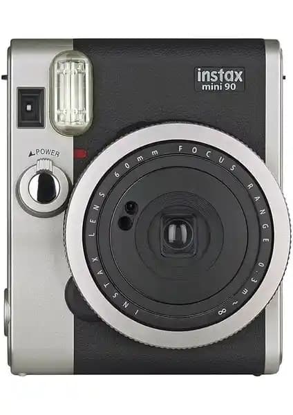 Fujifilm Instax Mini 90 Neo Classic ve Mini 12 Pembe Karşılaştırması