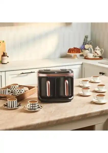 Türk Kahve Makineleri Karşılaştırması: Karaca Hatır Hüp Düet ve Tefal Köpüklüm Özellikleri