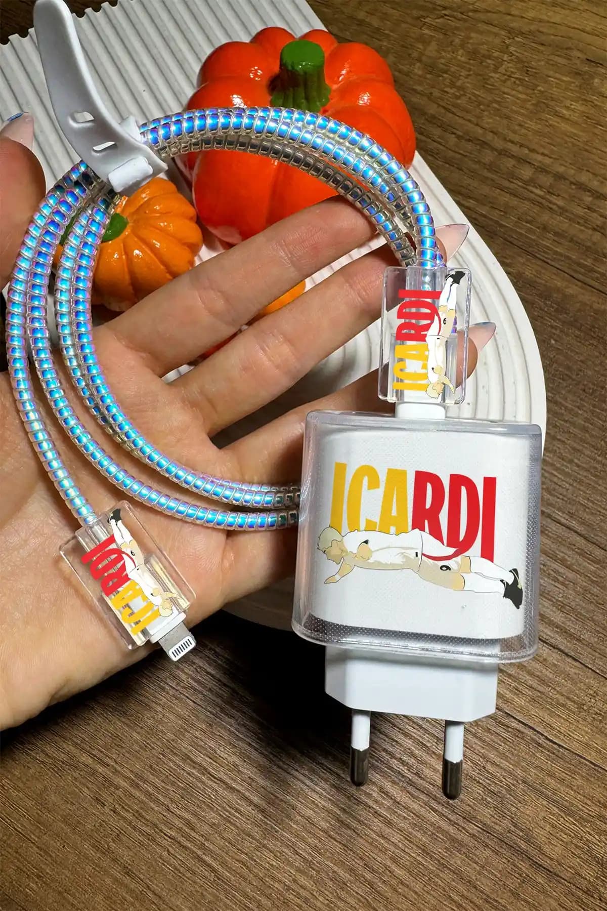 WANNA PROTECT Şarj Kablosu Kılıfı Seti iPhone ve W compatible şarj başlıkları için