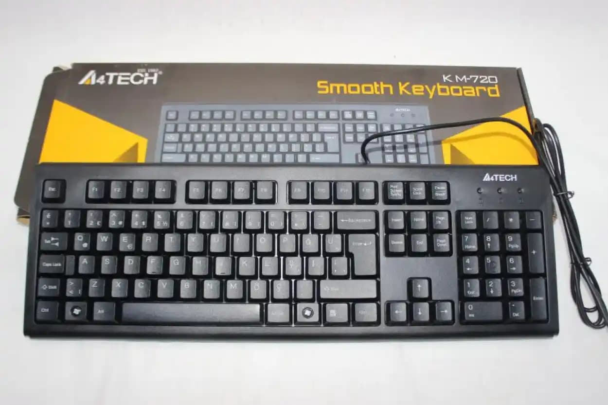 A4 Tech KM 720: Yüksek Performanslı Elektronik Aksesuar ve Oyun Mouse Seçenekleri