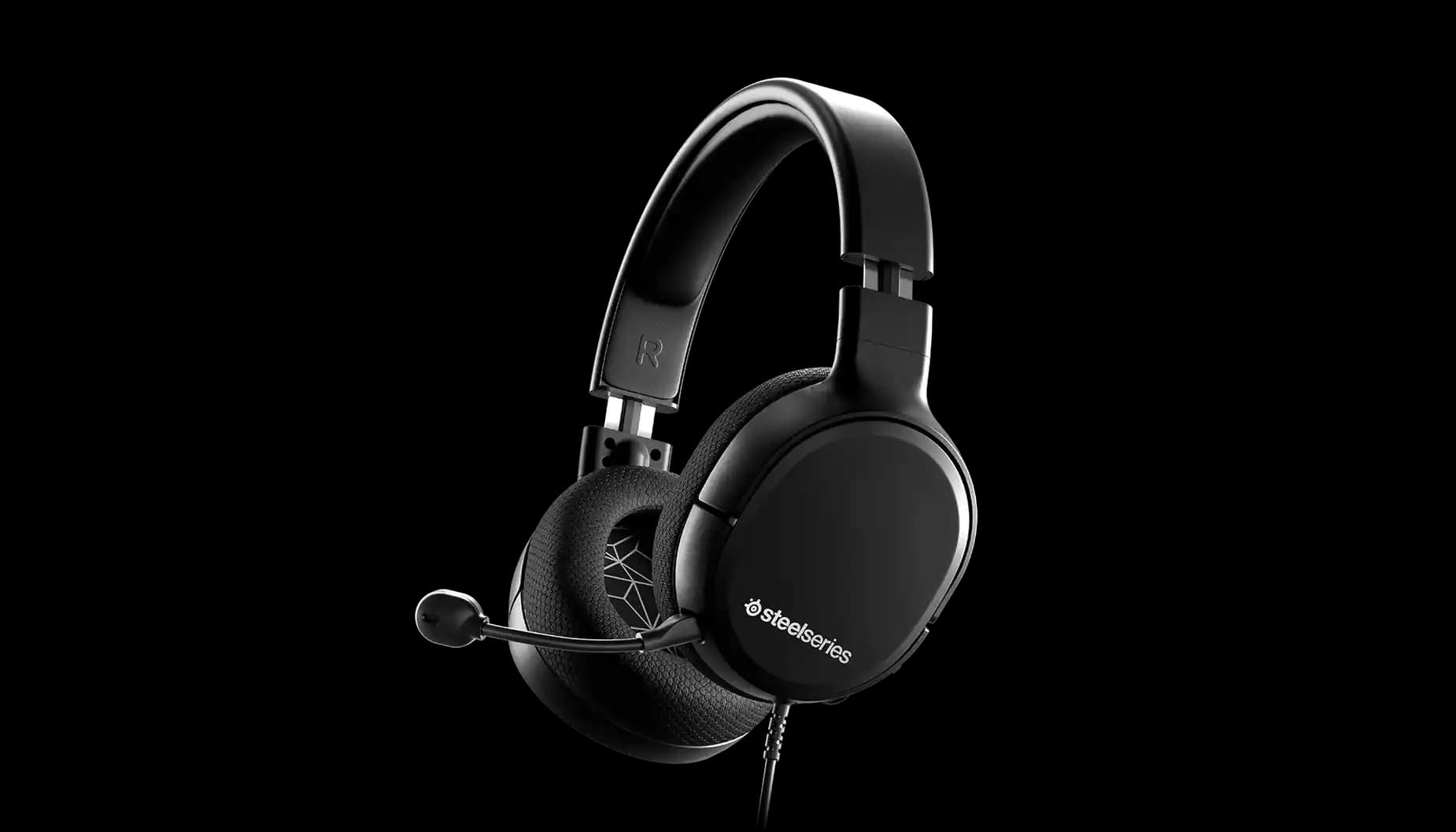Arctis 1 Kulaklık: Çok Yönlü Kullanım ve Üstün Ses Deneyimi Sunan Oyun Kulaklığı