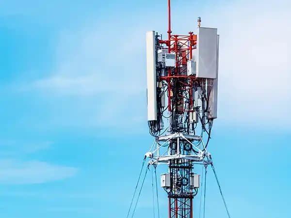 Baz İstasyonu Kurulum Rehberi ve Elektronik Aksesuarların Önemi