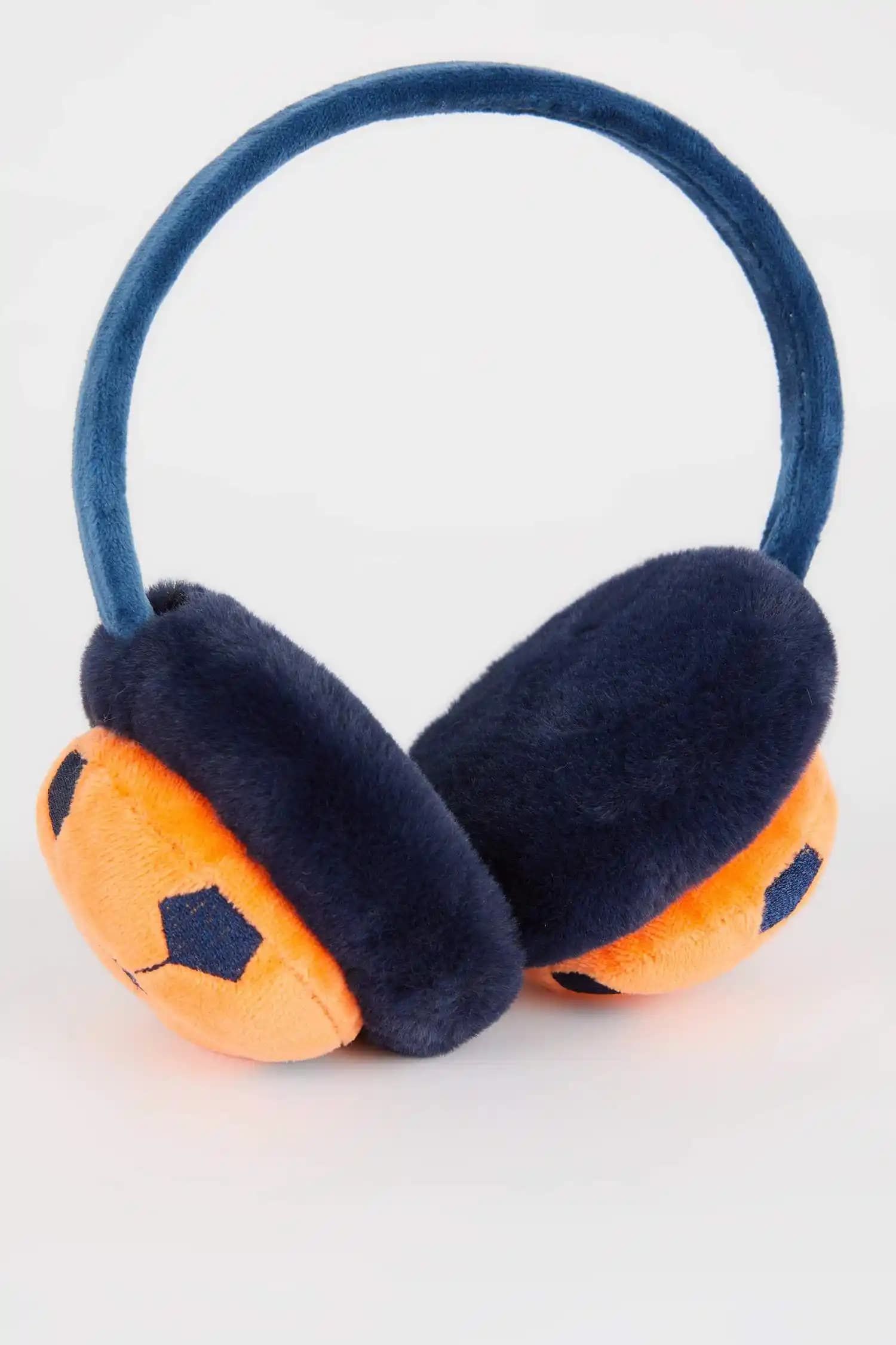 Erkek Kulaklıkları: Tasarım, Teknoloji ve Moda Trendleriyle Modern Kullanım Rehberi