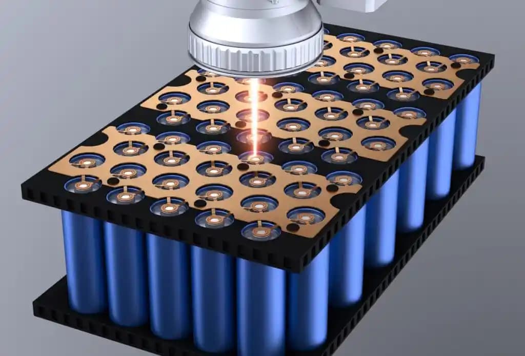 Ev lazer projeksiyonları: yüksek çözünürlüklü, parlak ve kullanışlı ev sinema çözümleri