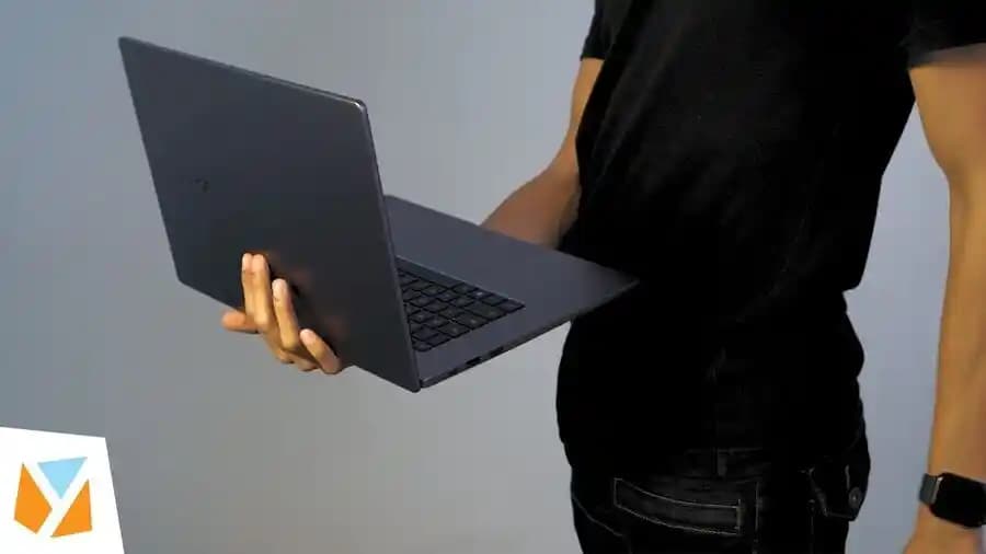 HONOR MagicBook X15: Güçlü Performans ve Şık Tasarım Sunan Modern Dizüstü Bilgisayar