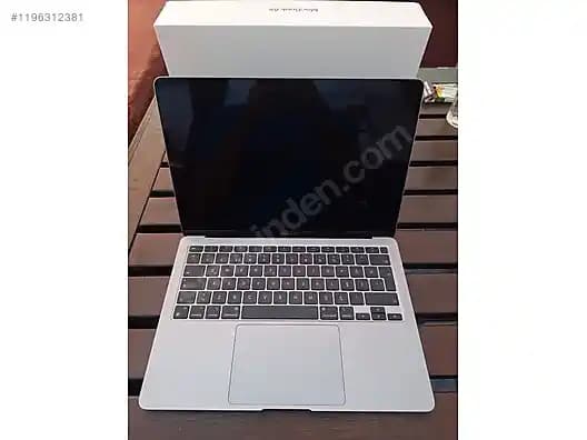 İkinci El MacBook Alırken Bilmeniz Gerekenler Güvenli ve Akıllı Bir Seçenek
