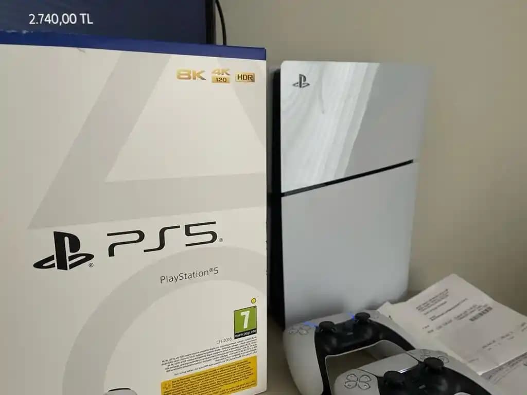 Media Markt'ta PS5 Kontrolcüleri ve Aksesuarlarıyla Oyun Deneyiminizi Geliştirin