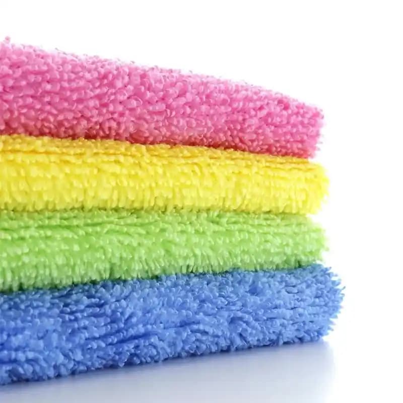 Mikrofiber Temizlik Bezleri ile Elektronik Cihazlarınızı Güvenle Temizleyin